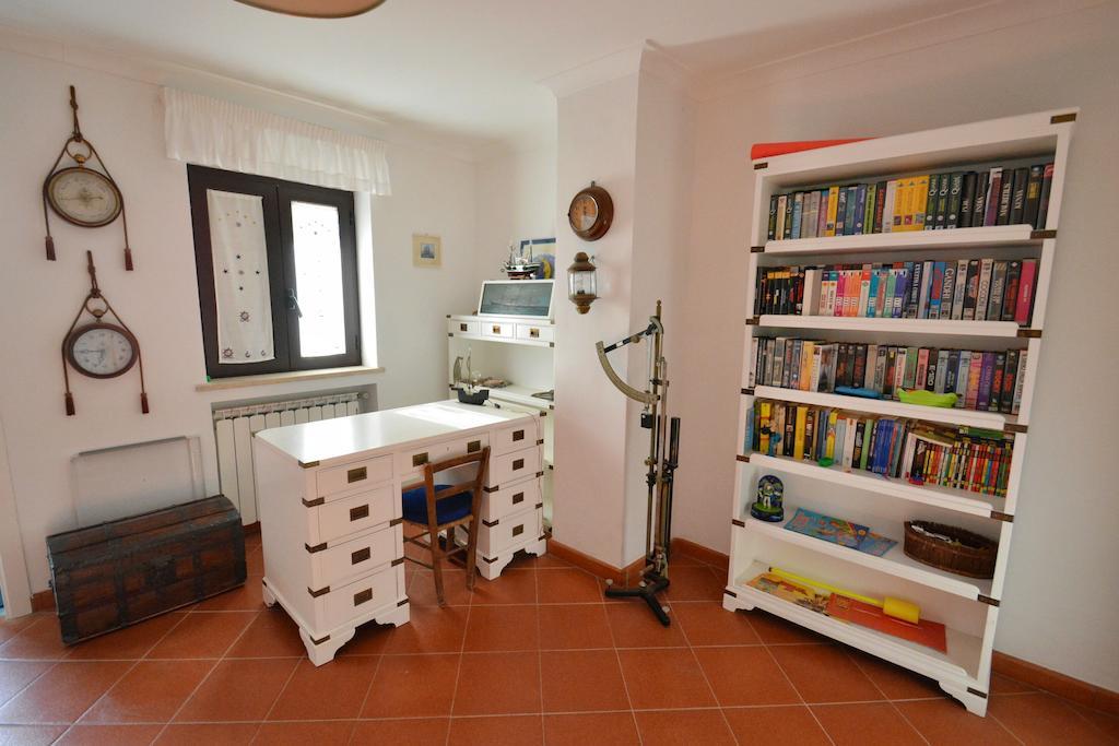 Ferienwohnung Neranya Massa Lubrense Zimmer foto